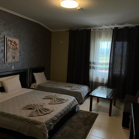 Hotel Yal Restaurant Тетово Экстерьер фото
