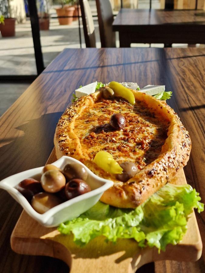 Hotel Yal Restaurant Тетово Экстерьер фото